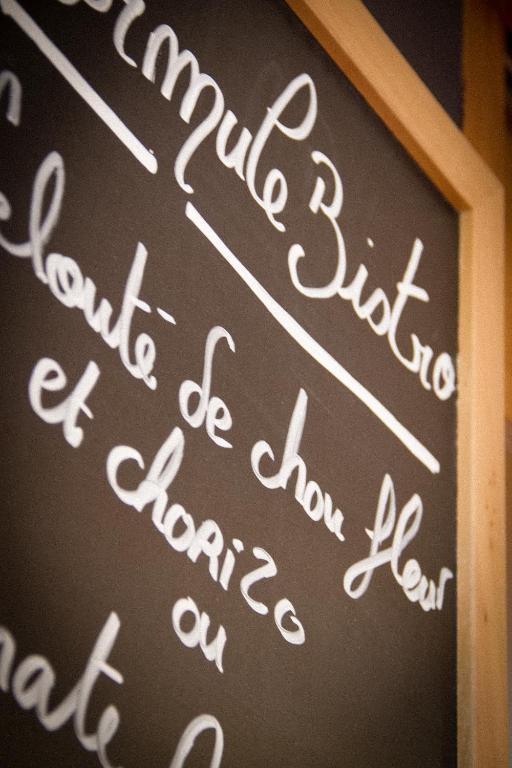 Logis L'Ermitage Hotel & Restaurant Saulges Luaran gambar