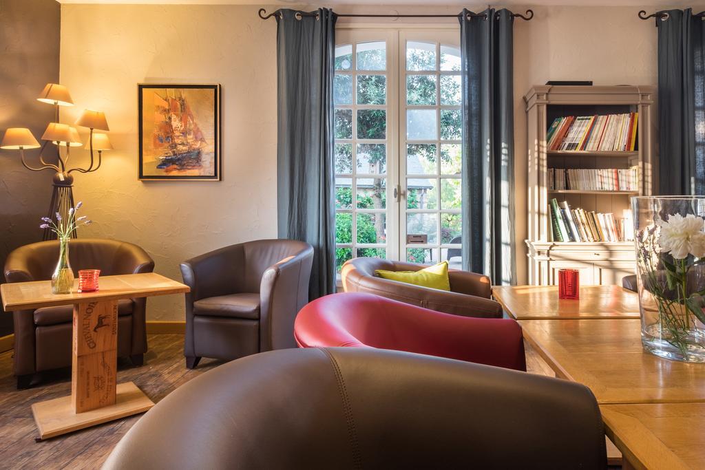 Logis L'Ermitage Hotel & Restaurant Saulges Luaran gambar