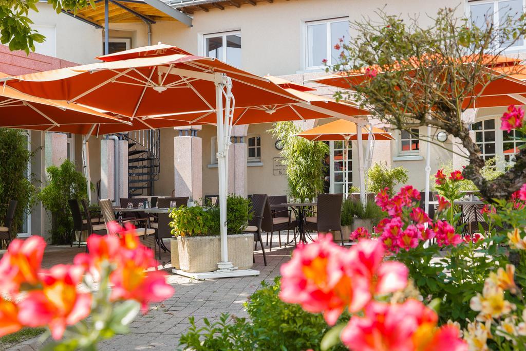 Logis L'Ermitage Hotel & Restaurant Saulges Luaran gambar