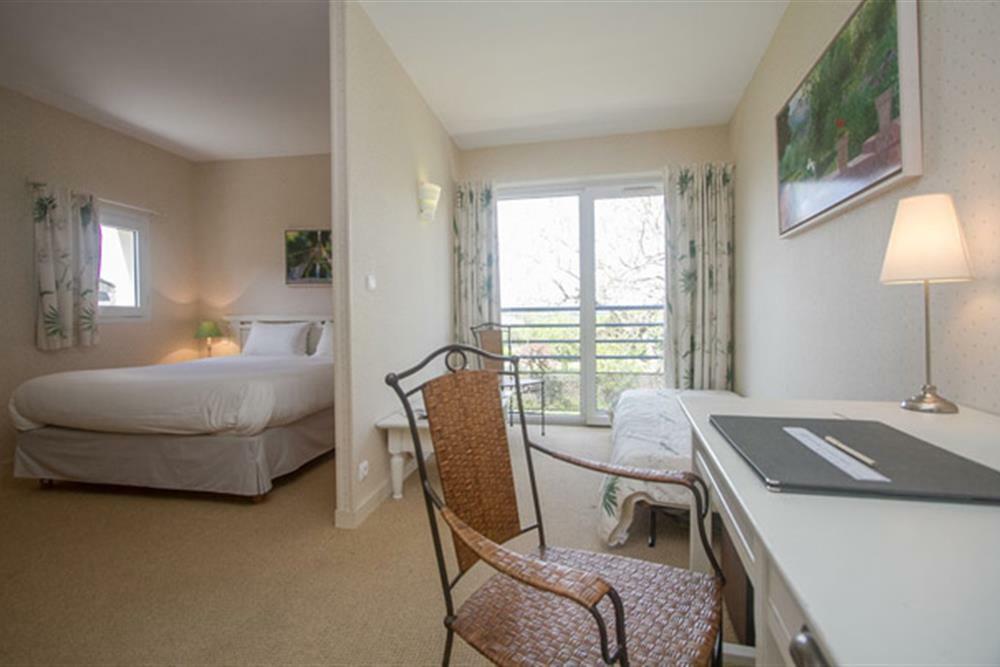Logis L'Ermitage Hotel & Restaurant Saulges Luaran gambar