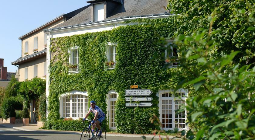 Logis L'Ermitage Hotel & Restaurant Saulges Luaran gambar